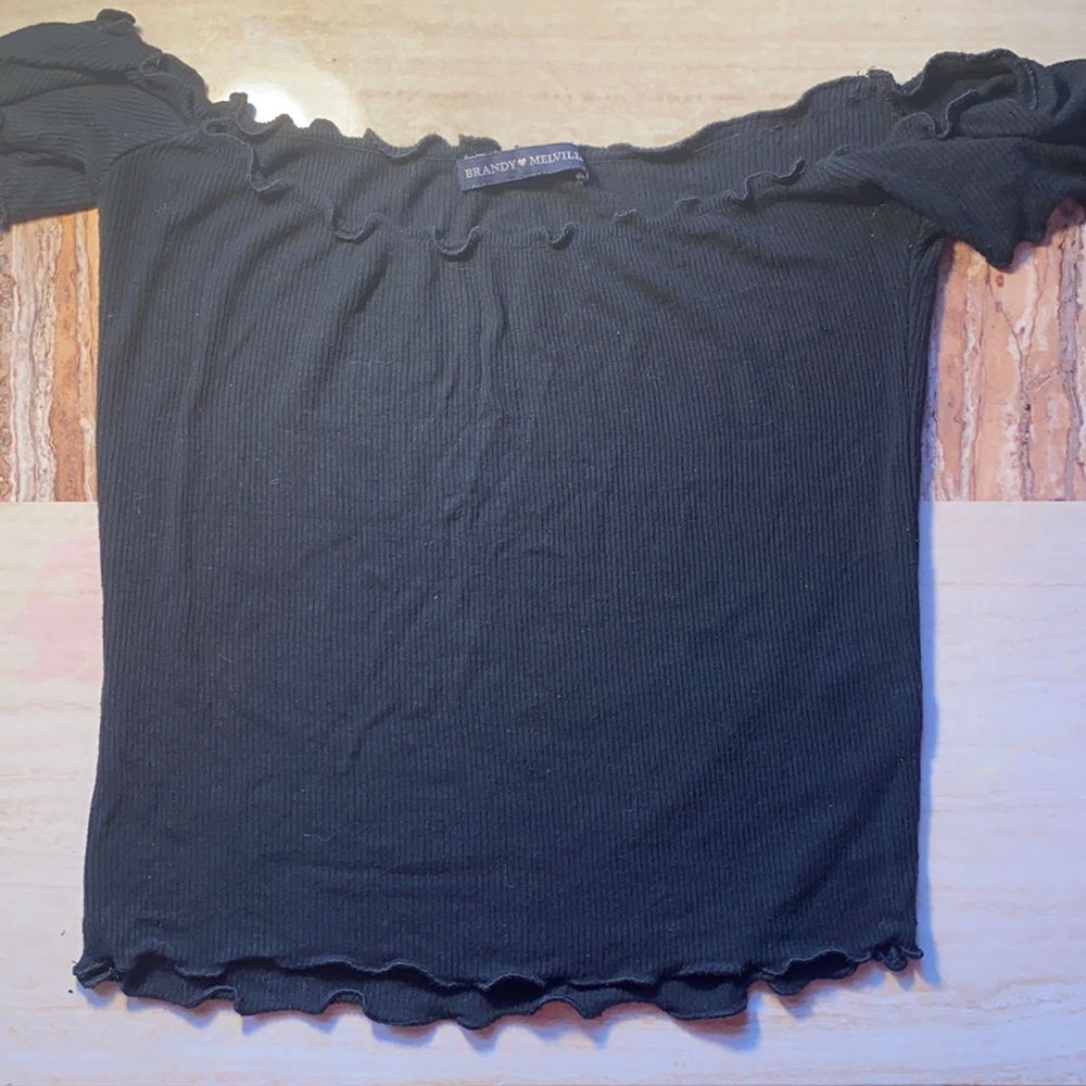 Brandy Melville crop top